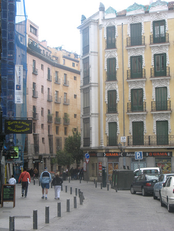 Plaza Mayor to Royal Palace (Calle Cava de San Miguel)