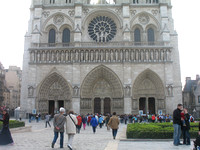 Notre Dame (Place du Parvis)
